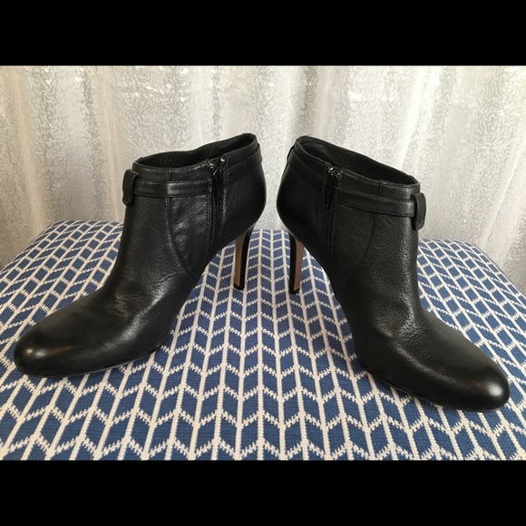 SOLD Coach Salene Ankle Boots (ladies 8) - Picture 5 of 7